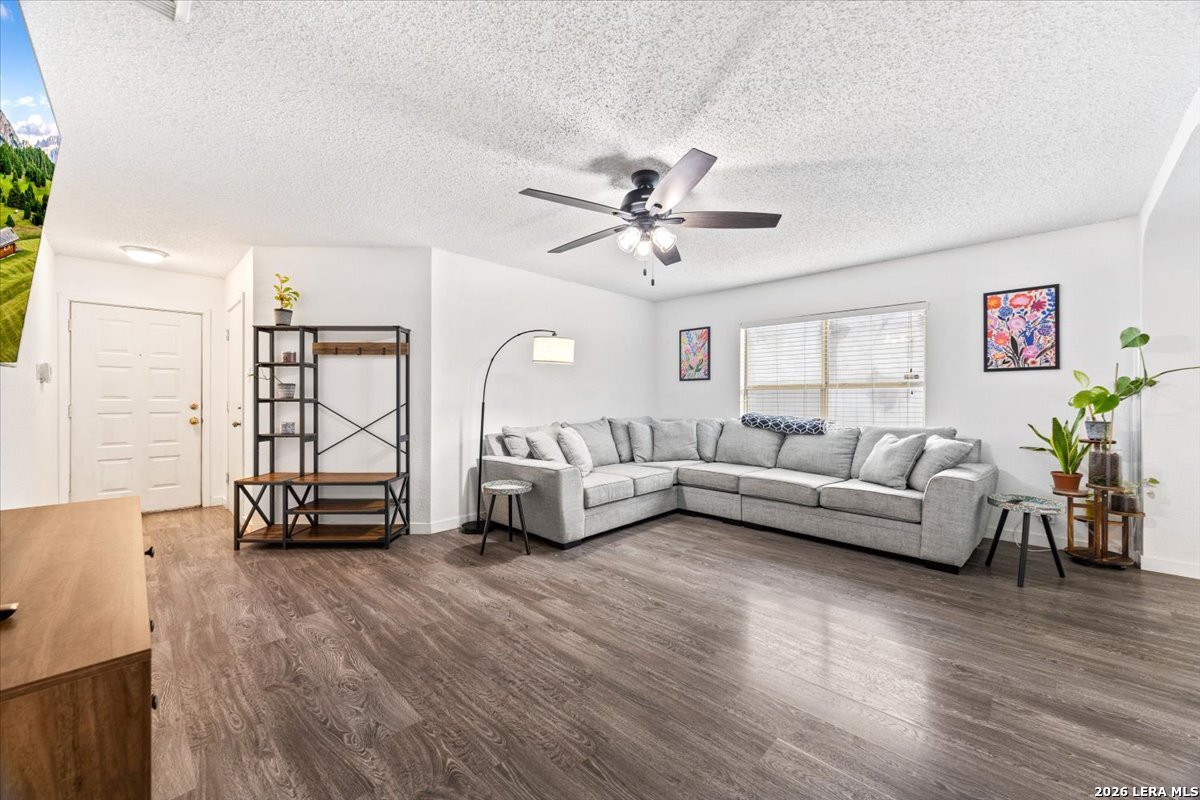13354 Greenstone San Antonio TX 78249