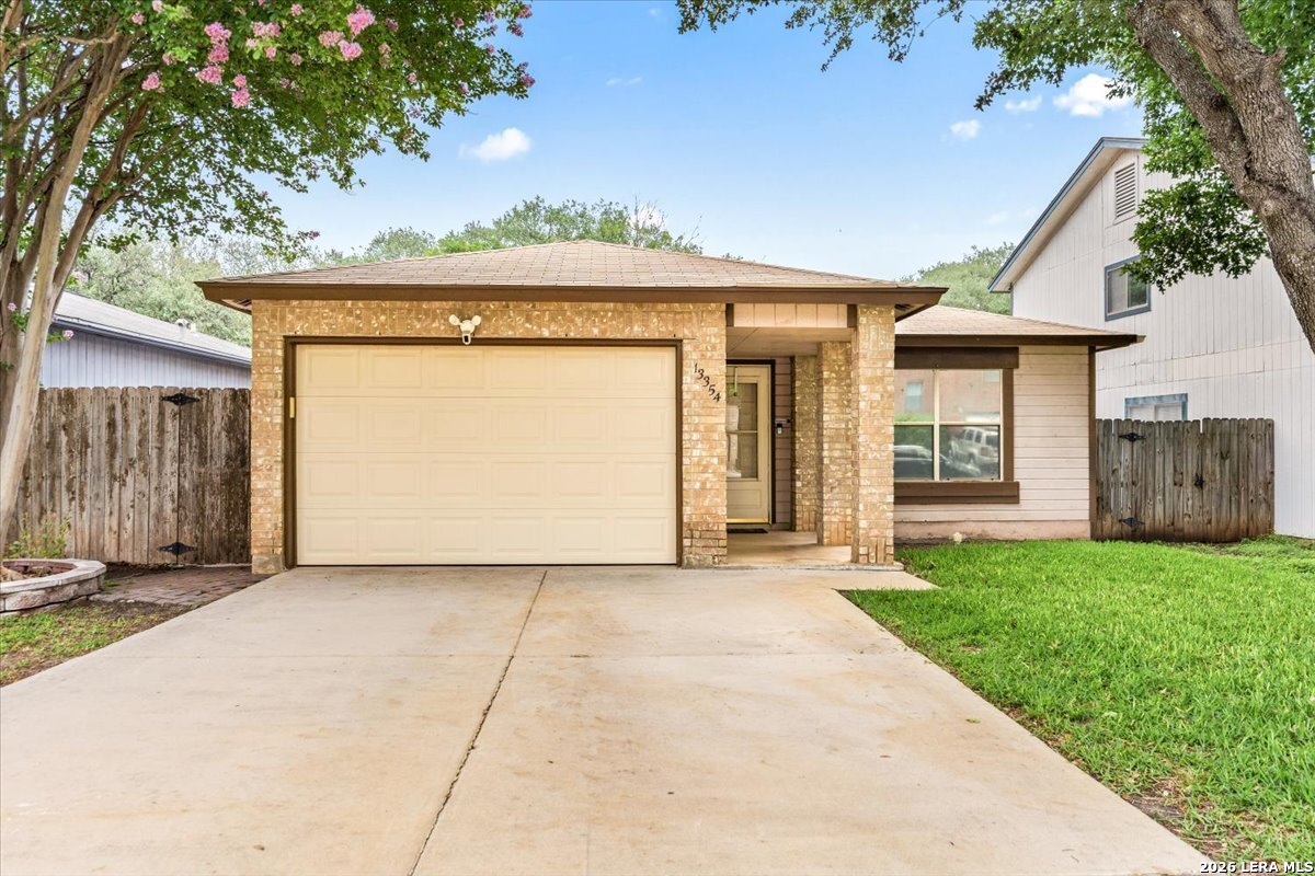 13354 Greenstone San Antonio TX 78249