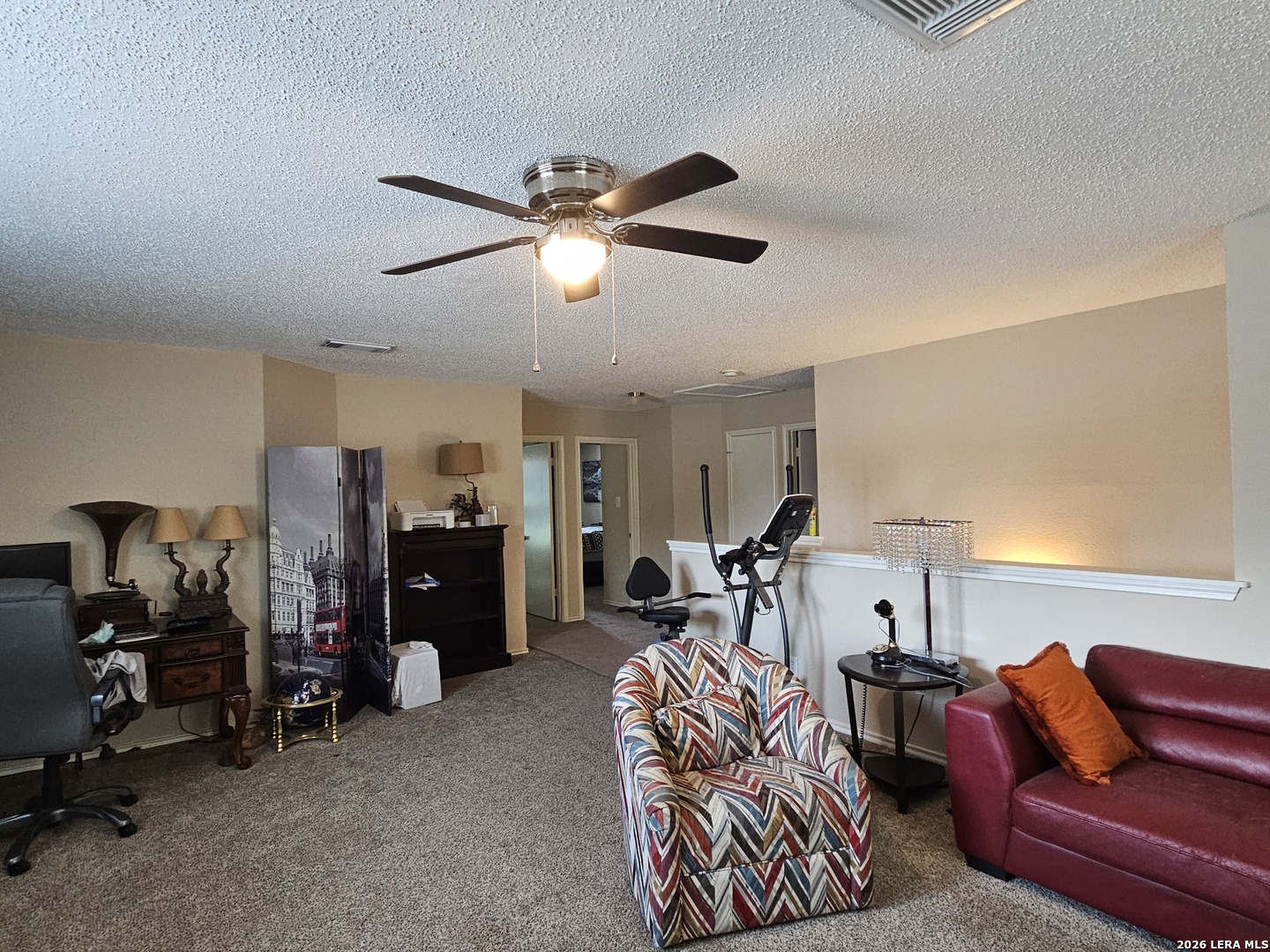 6803 Honeyridge Lane San Antonio TX 78239