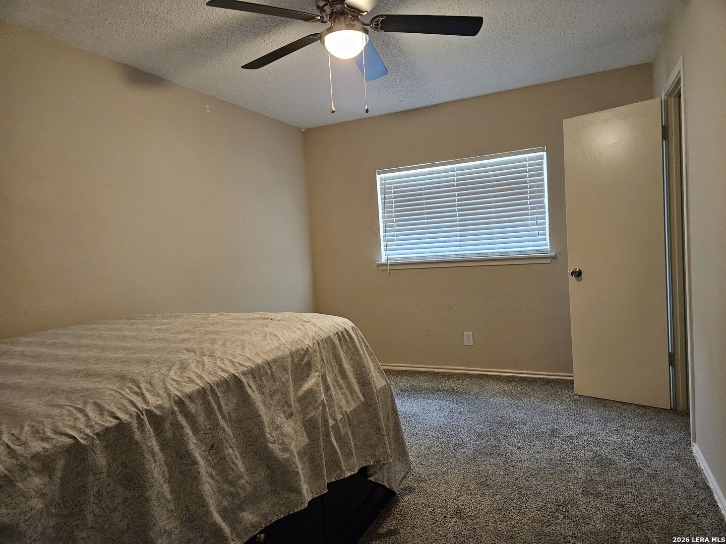 6803 Honeyridge Lane San Antonio TX 78239