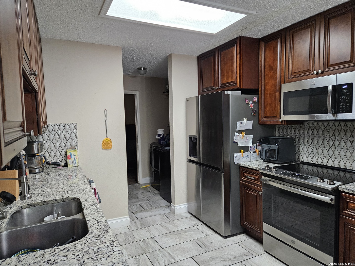 6803 Honeyridge Lane San Antonio TX 78239
