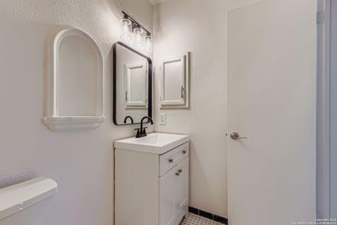 5723 Sky Country San Antonio TX 78247