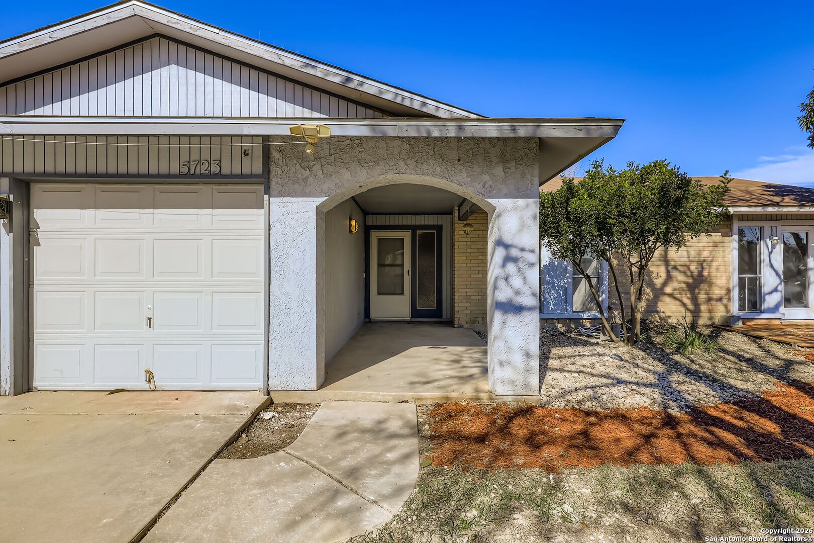 5723 Sky Country San Antonio TX 78247