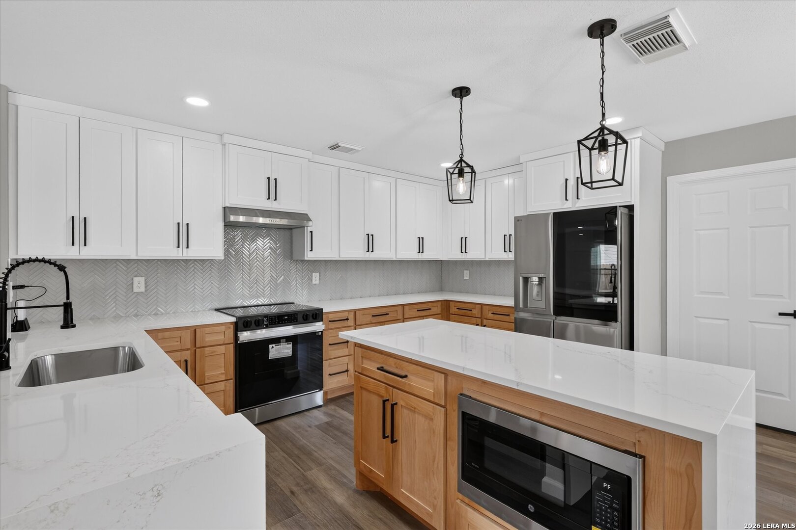 7143 Valewood View San Antonio TX 78240