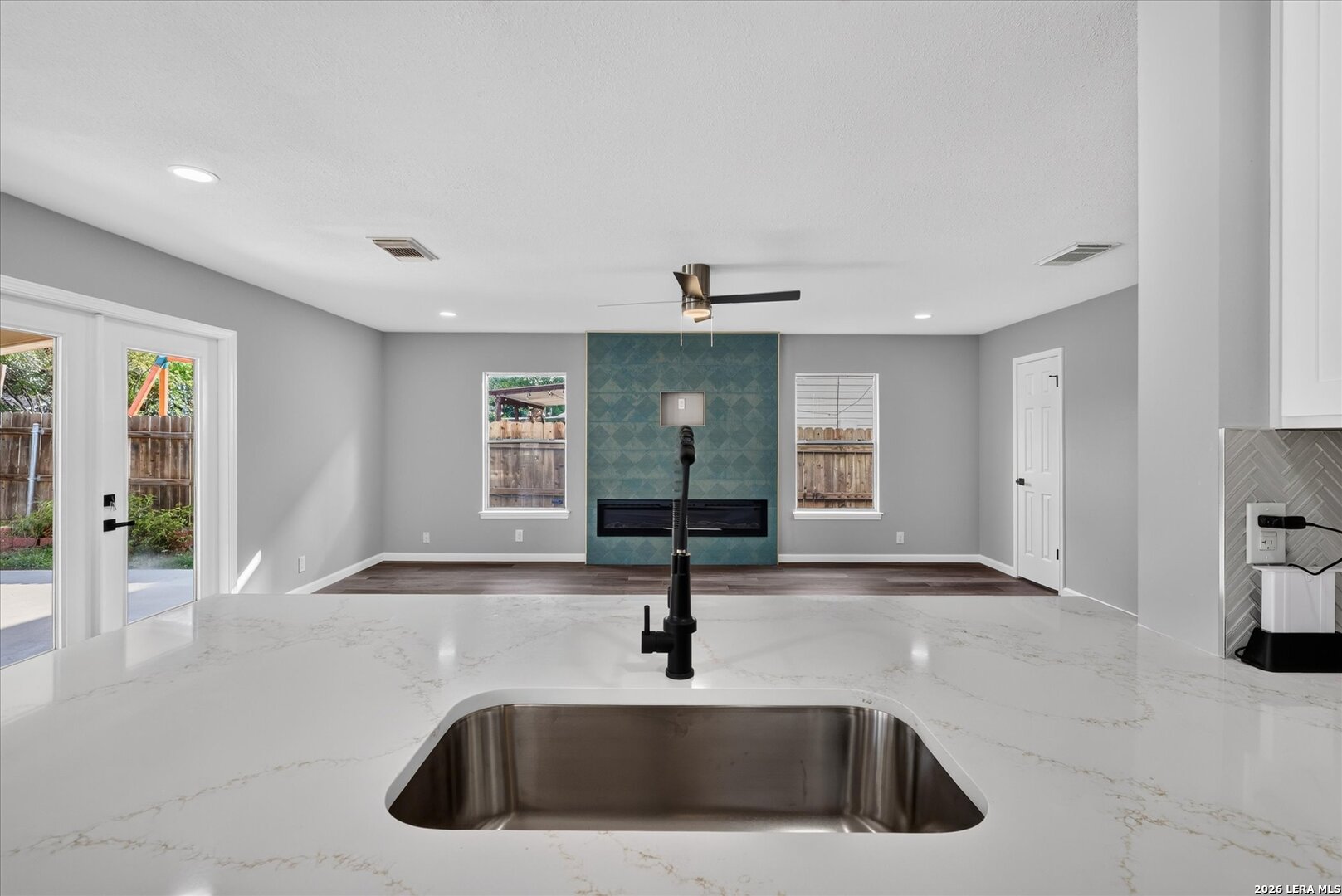 7143 Valewood View San Antonio TX 78240