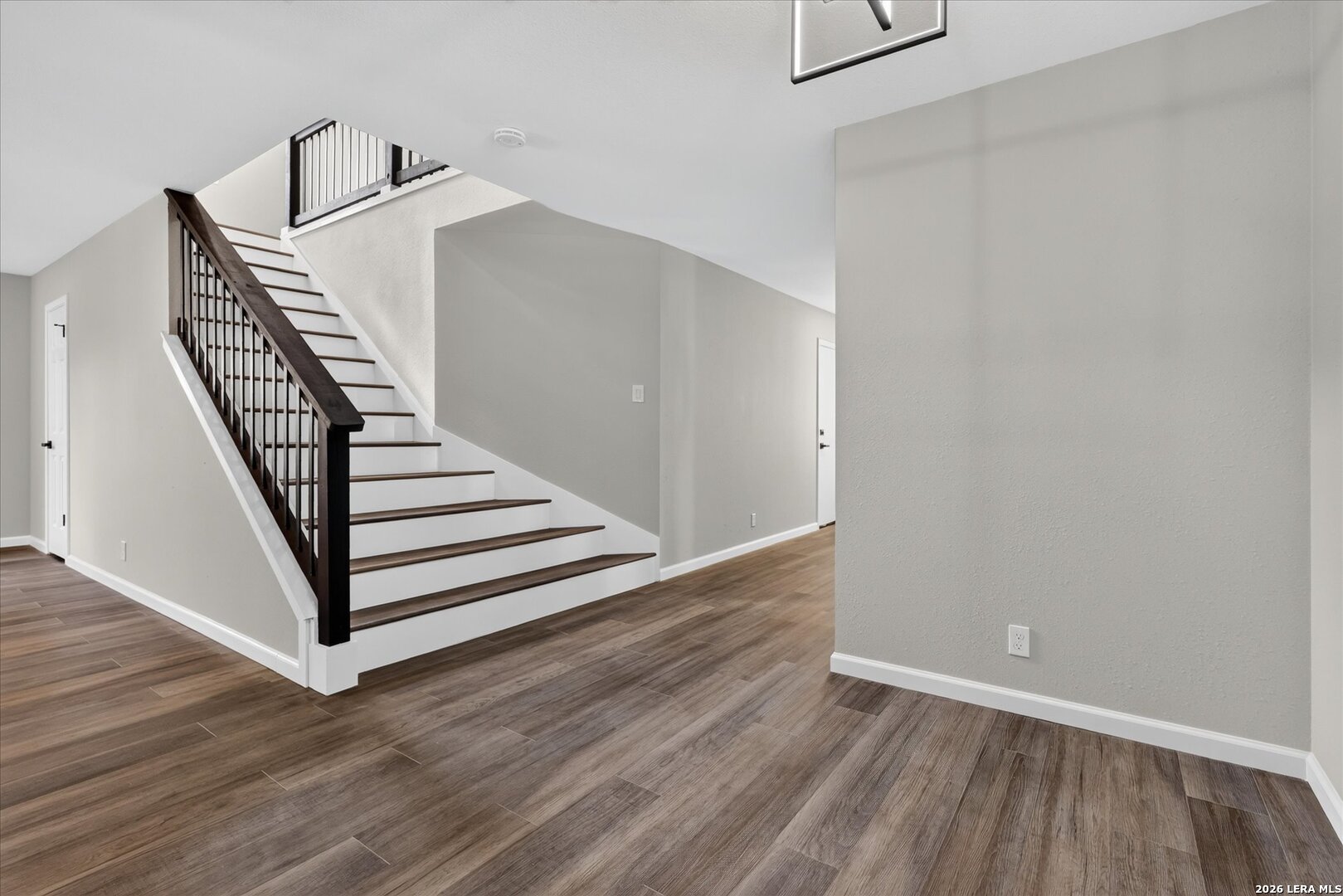 7143 Valewood View San Antonio TX 78240