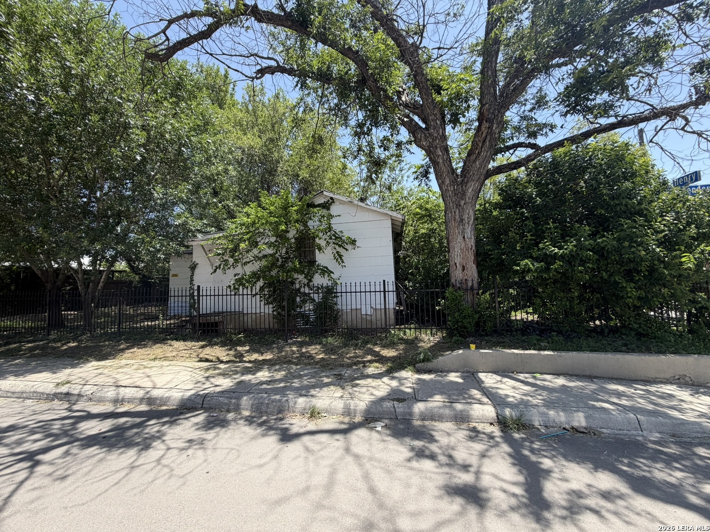 153 Henry San Antonio TX 78207