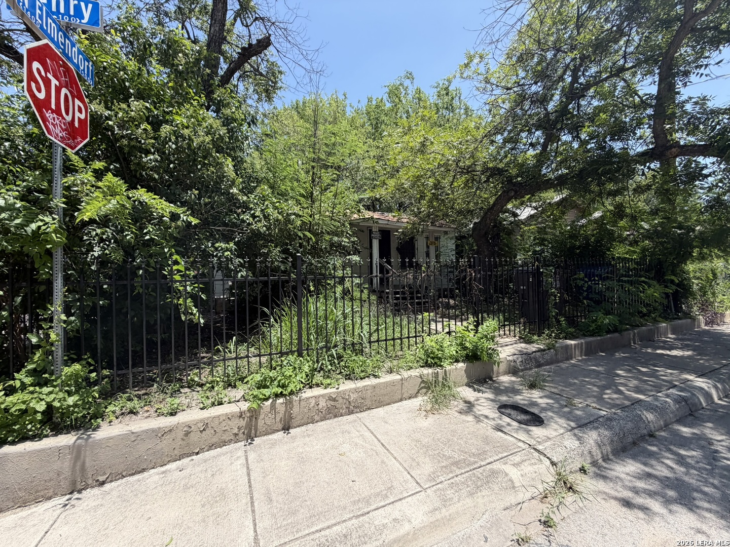 153 Henry San Antonio TX 78207