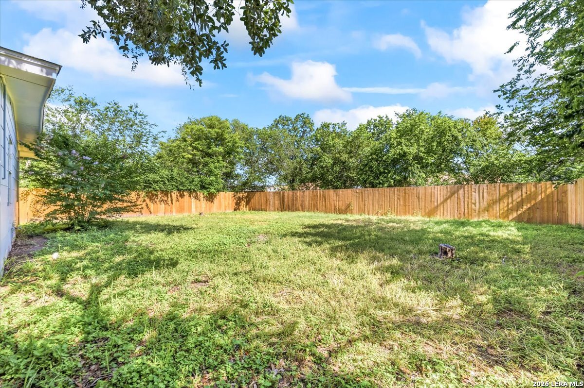 5846 Castle Lake San Antonio TX 78218