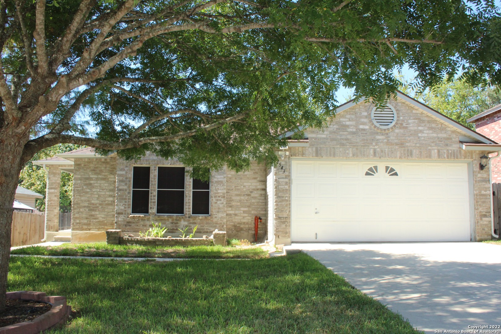 2543 Smokey Creek Schertz TX 78154