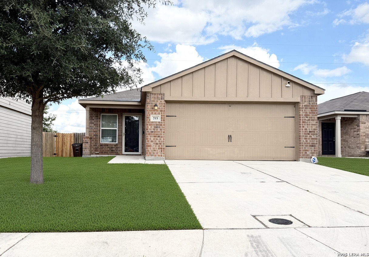 715 Veloway Trail New Braunfels TX 78132