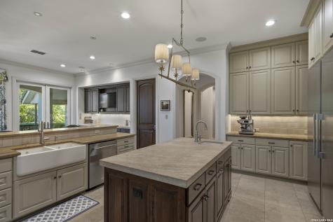 52 Oakland Hills Boerne TX 78006