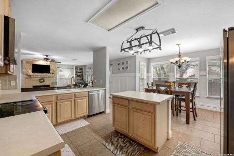 4123 Knollpass San Antonio TX 78247