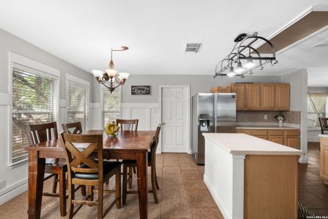 4123 Knollpass San Antonio TX 78247