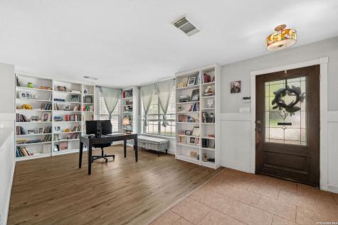 4123 Knollpass San Antonio TX 78247