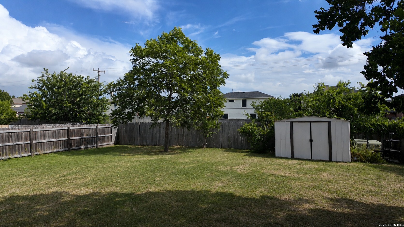 9818 Copper Elm Converse TX 78109