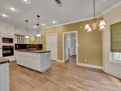 1210 Whispering Woods New Braunfels TX 78132