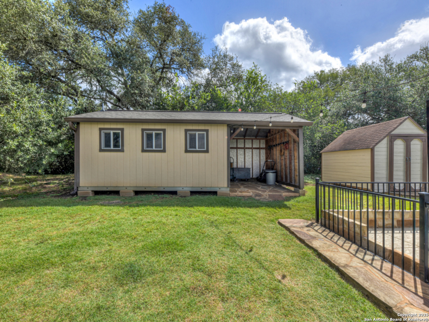 1210 Whispering Woods New Braunfels TX 78132