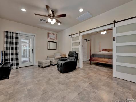 1210 Whispering Woods New Braunfels TX 78132