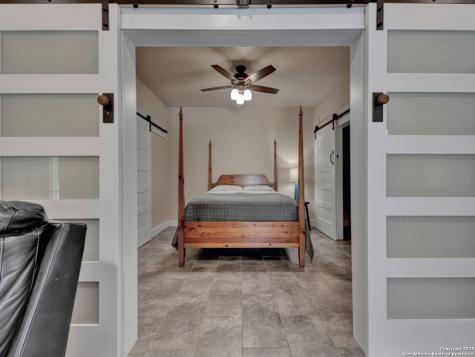 1210 Whispering Woods New Braunfels TX 78132