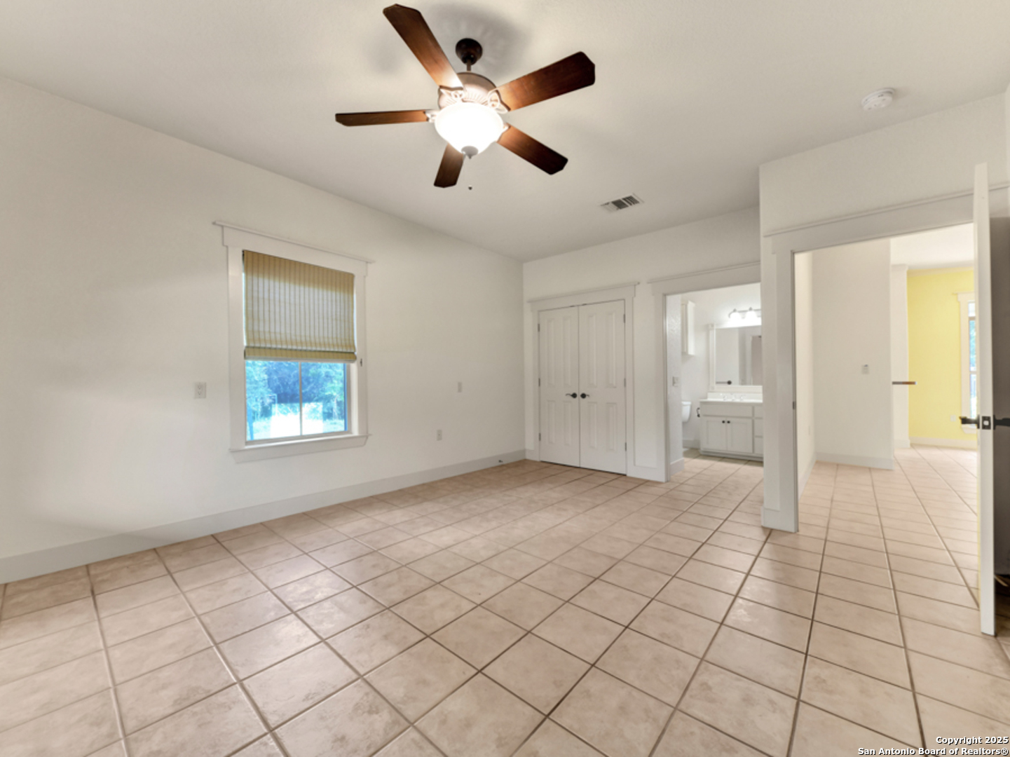 1210 Whispering Woods New Braunfels TX 78132