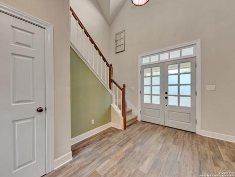 1210 Whispering Woods New Braunfels TX 78132
