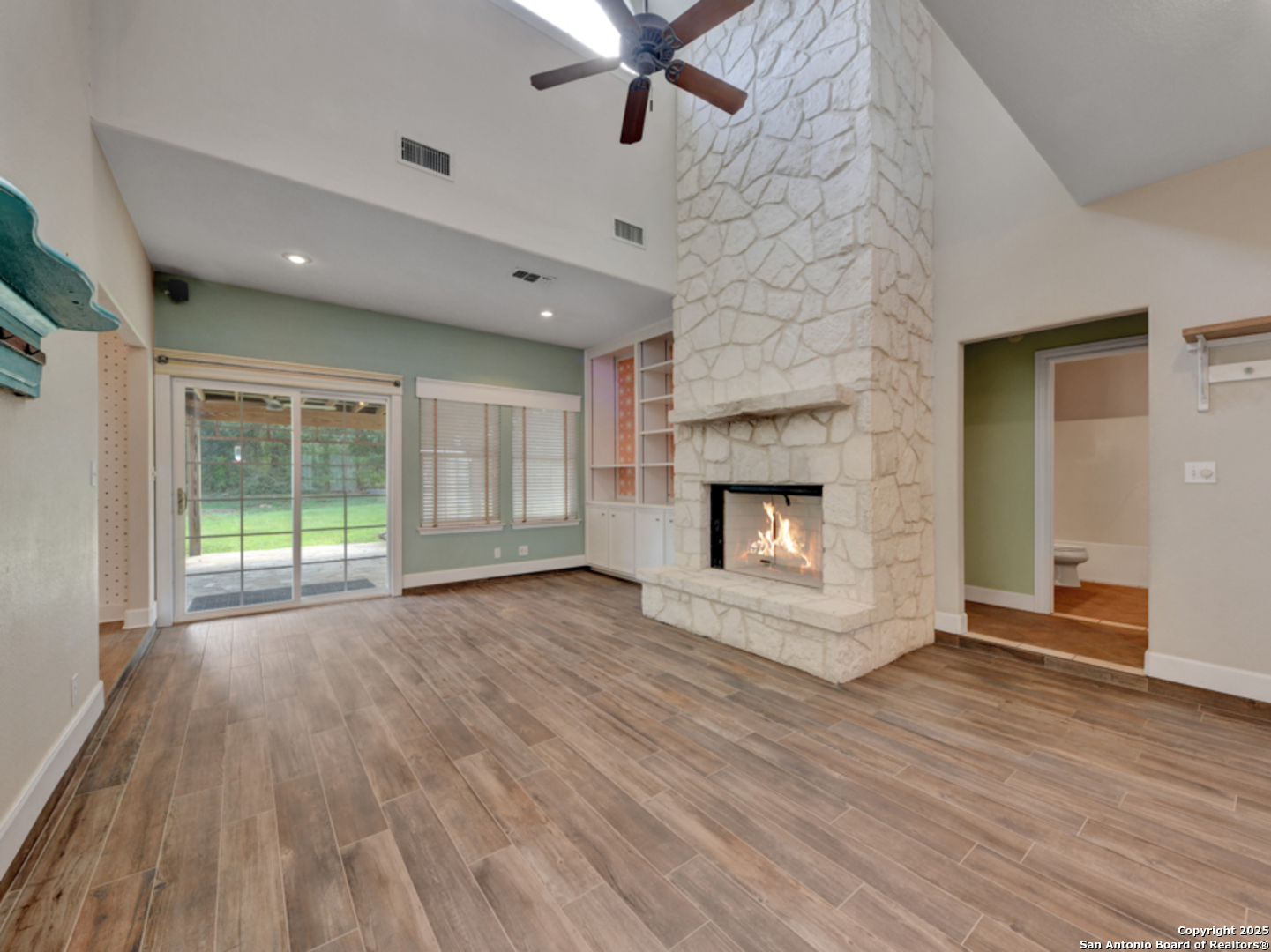 1210 Whispering Woods New Braunfels TX 78132