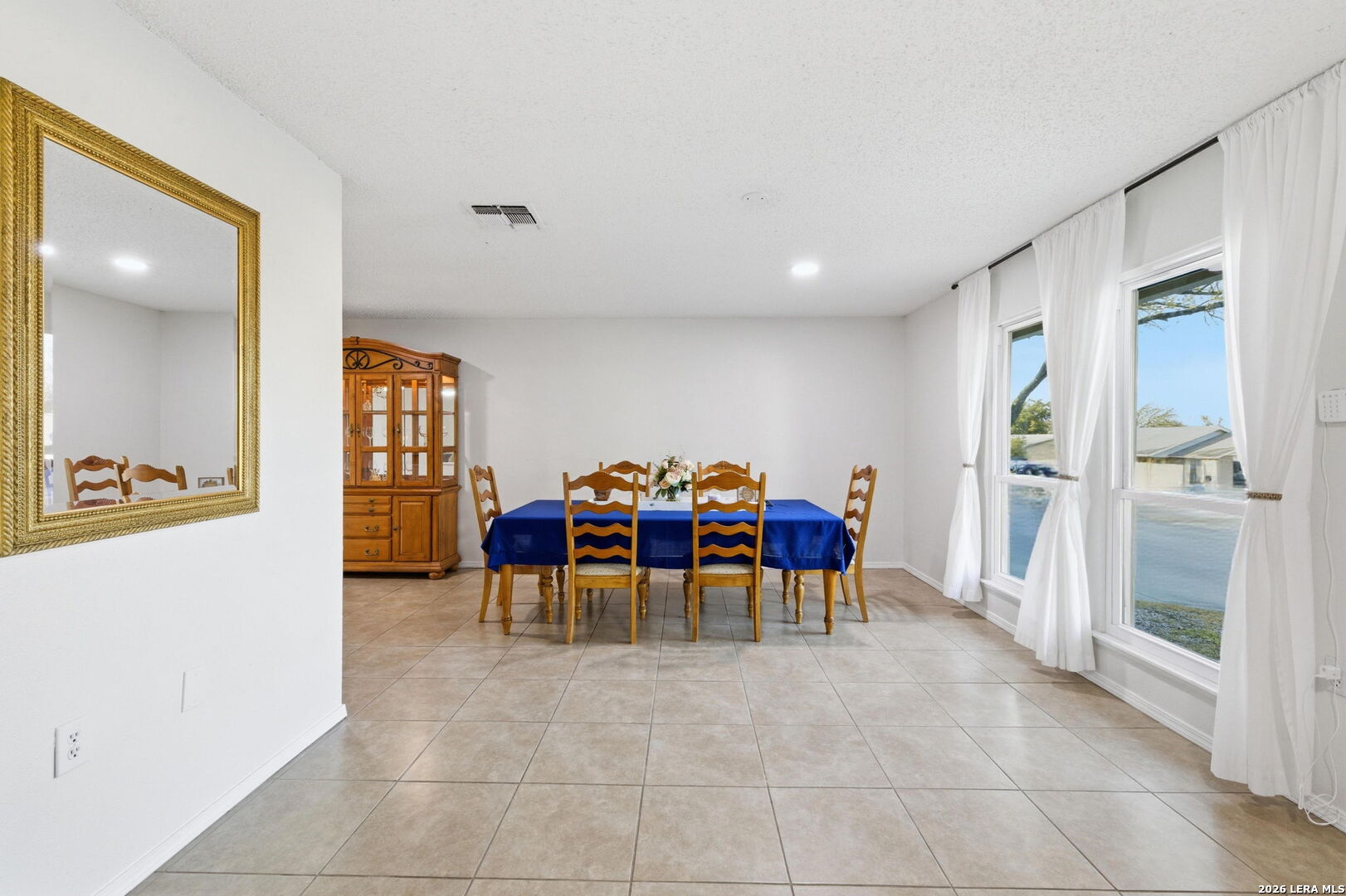 5914 Freemans Farm San Antonio TX 78233