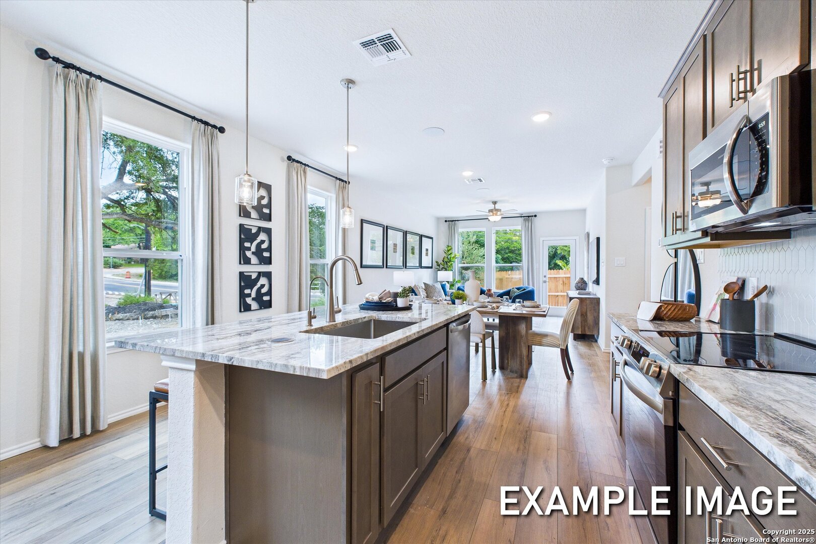1018 West 1604 North San Antonio TX 78251