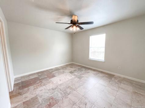 5839 Blonde Canyon San Antonio TX 78252