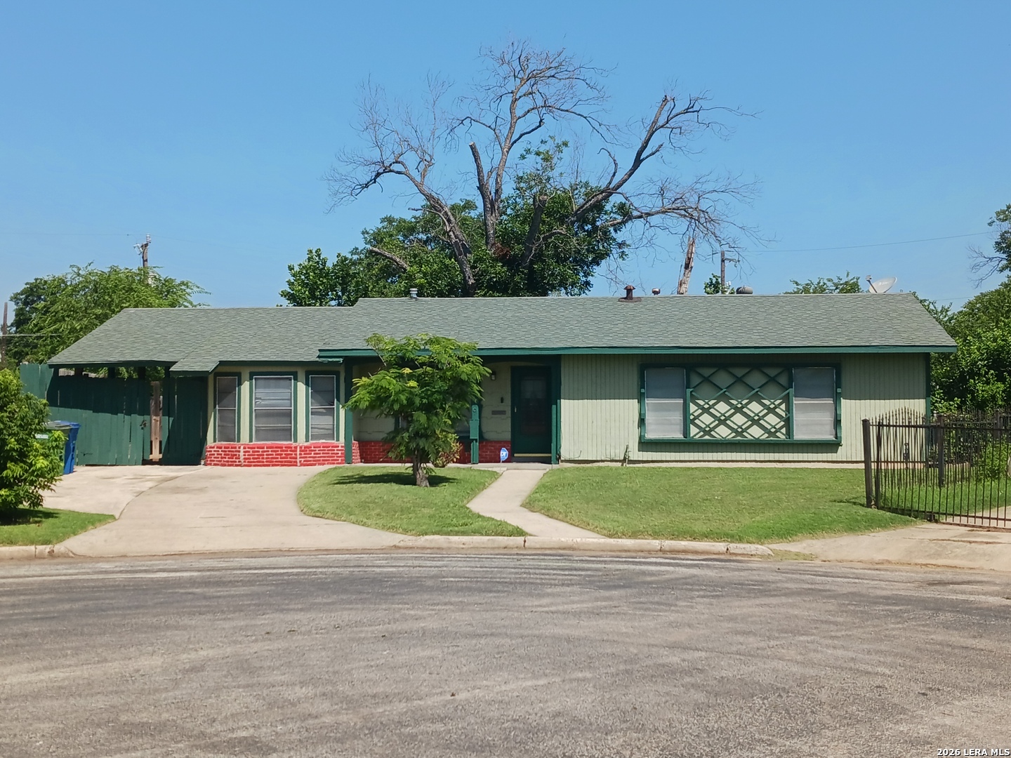519 Goldleaf San Antonio TX 78219