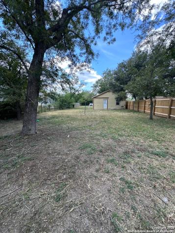 710 Fifth Street Natalia TX 78059