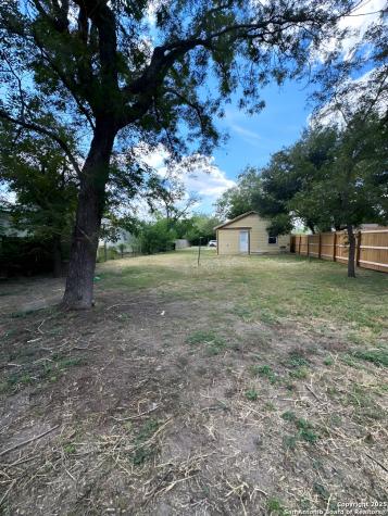 710 Fifth Street Natalia TX 78059