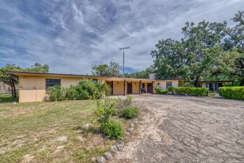 19967 Tx- 127 Concan TX 78881