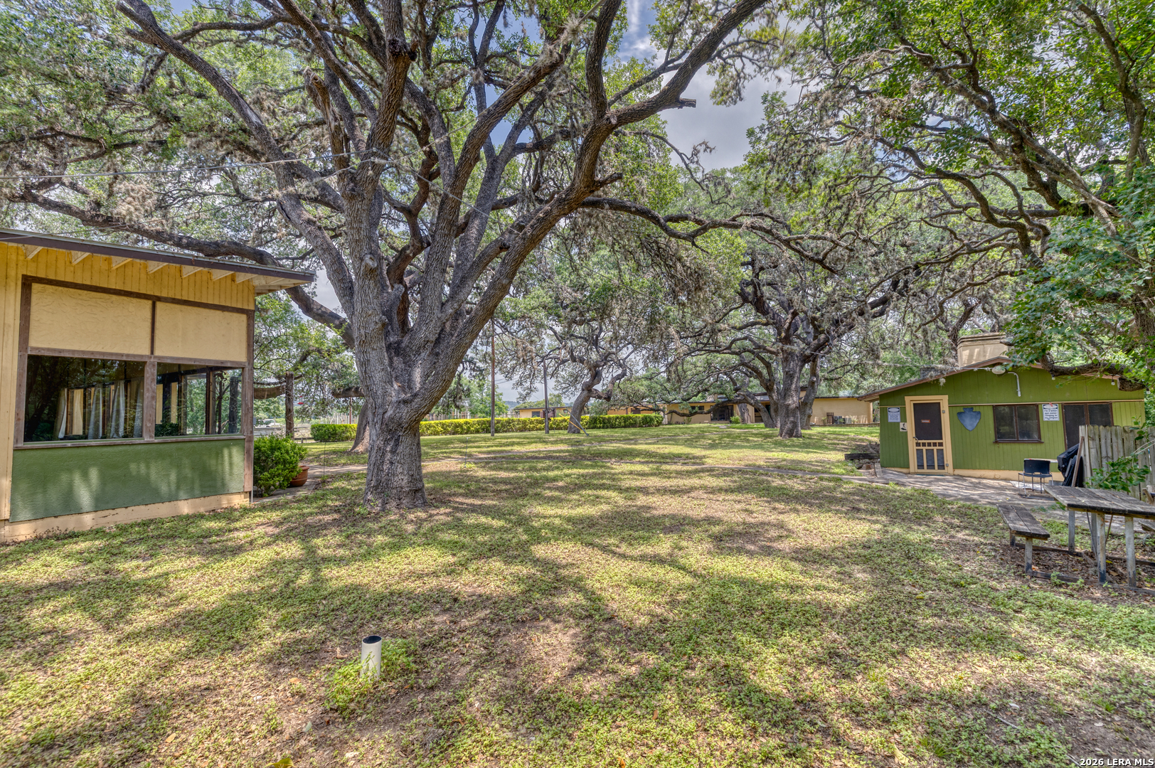 19967 Tx- 127 Concan TX 78881