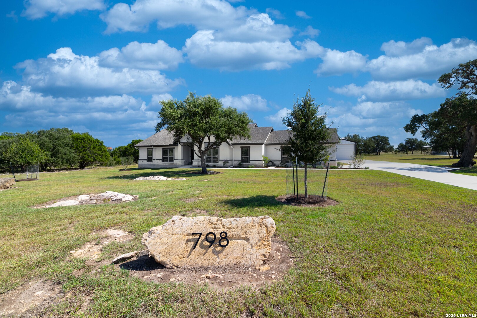 798 Horseshoe Falls Bandera TX 78003