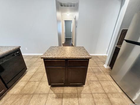 9242 Mare Country San Antonio TX 78254