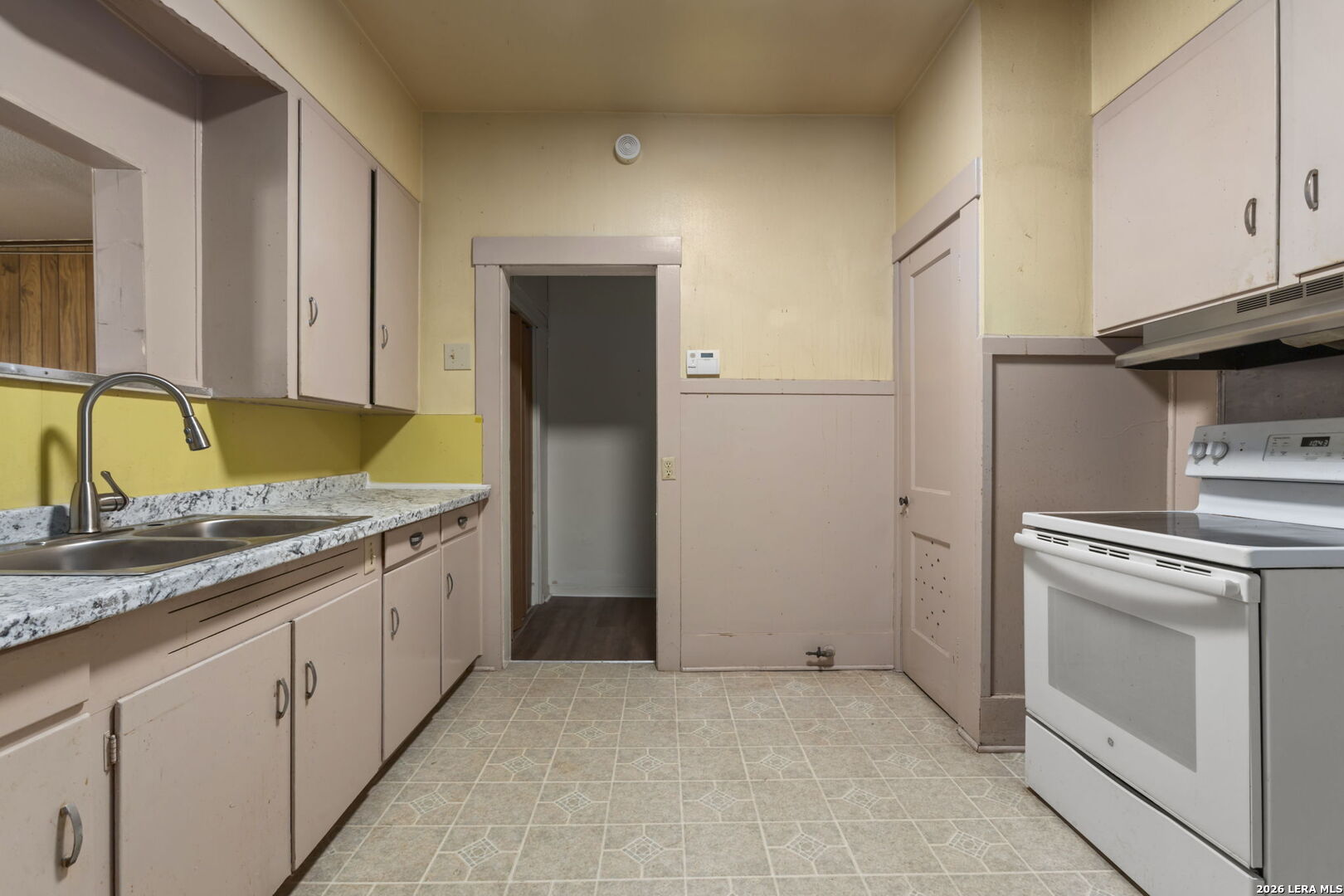 231 Dumoulin Avenue San Antonio TX 78210
