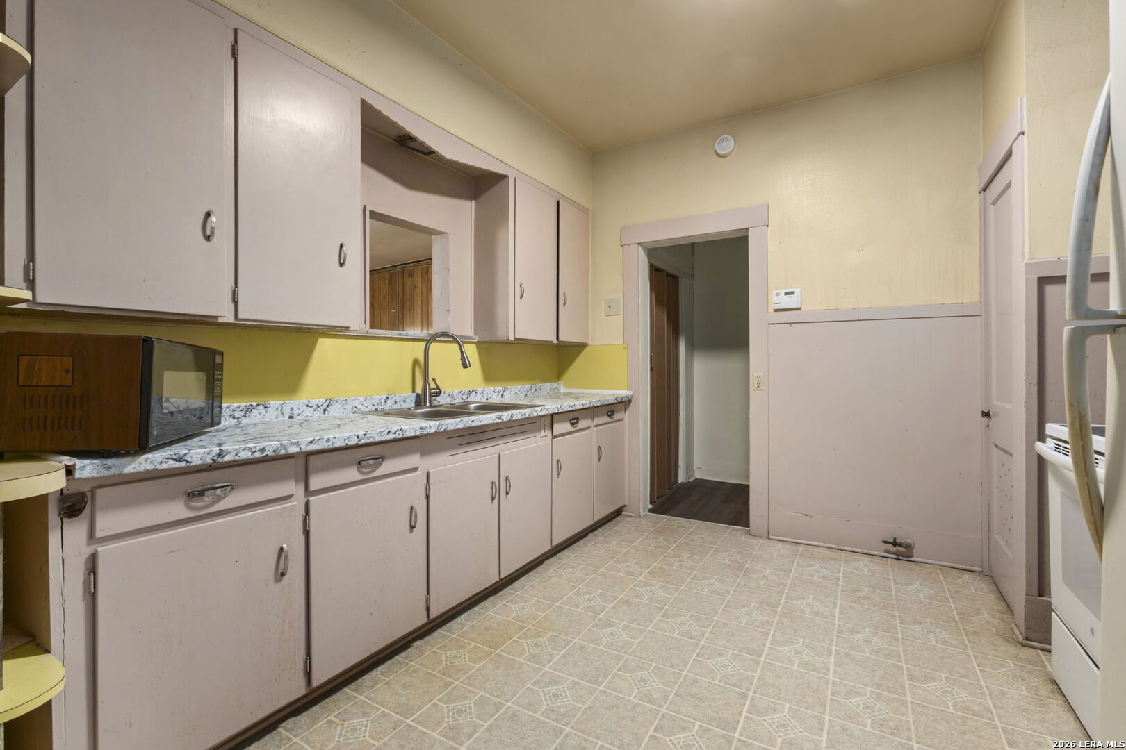 231 Dumoulin Avenue San Antonio TX 78210