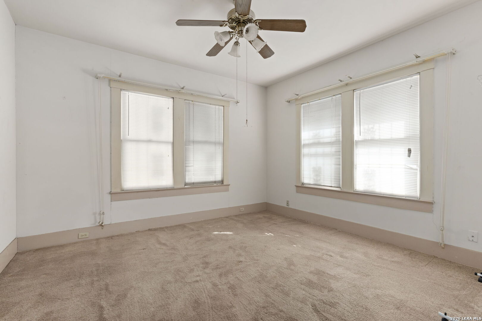 231 Dumoulin Avenue San Antonio TX 78210