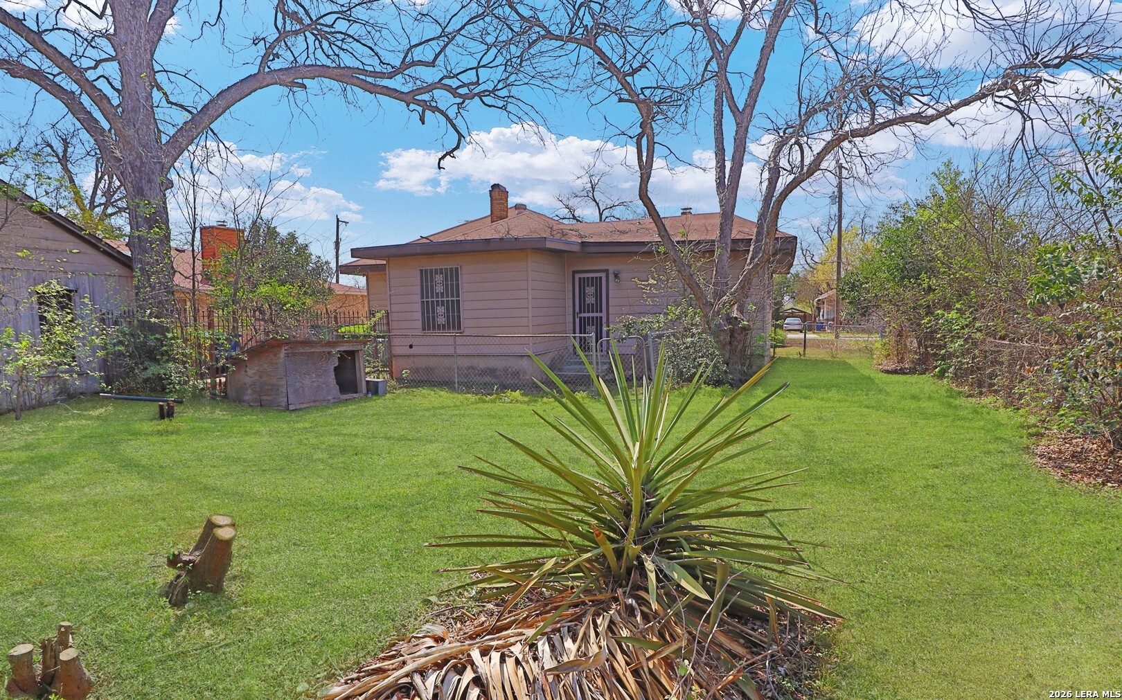 231 Dumoulin Avenue San Antonio TX 78210
