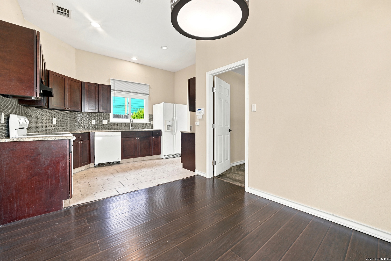 3026 Beacon Field San Antonio TX 78245