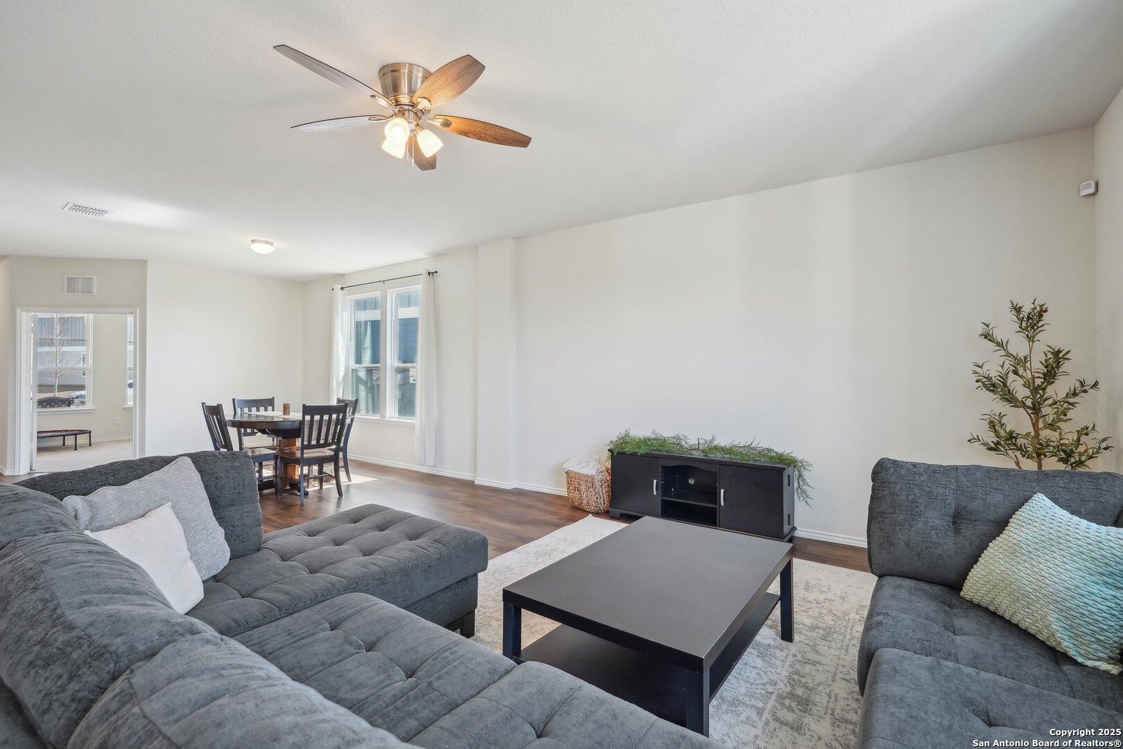 11259 Blue Feather San Antonio TX 78254