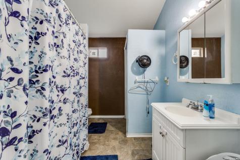 301 E County Road 678 Natalia TX 78059