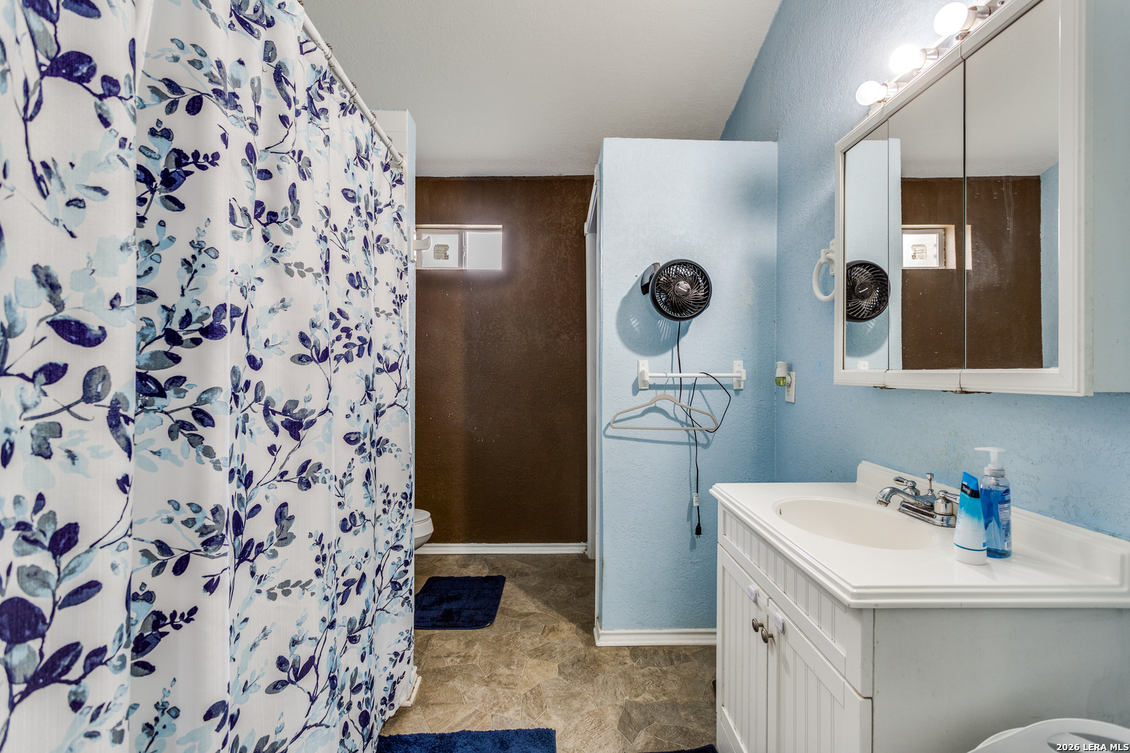 301 E County Road 678 Natalia TX 78059