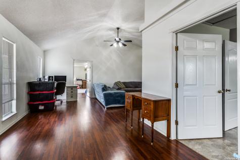 301 E County Road 678 Natalia TX 78059