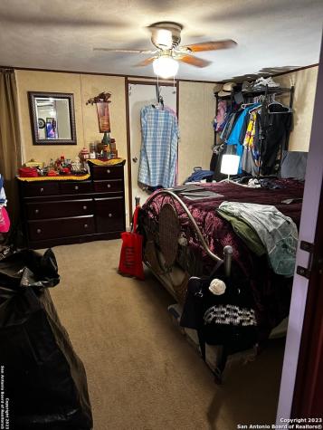 3911 Anaqua Drive Elmendorf TX 78112