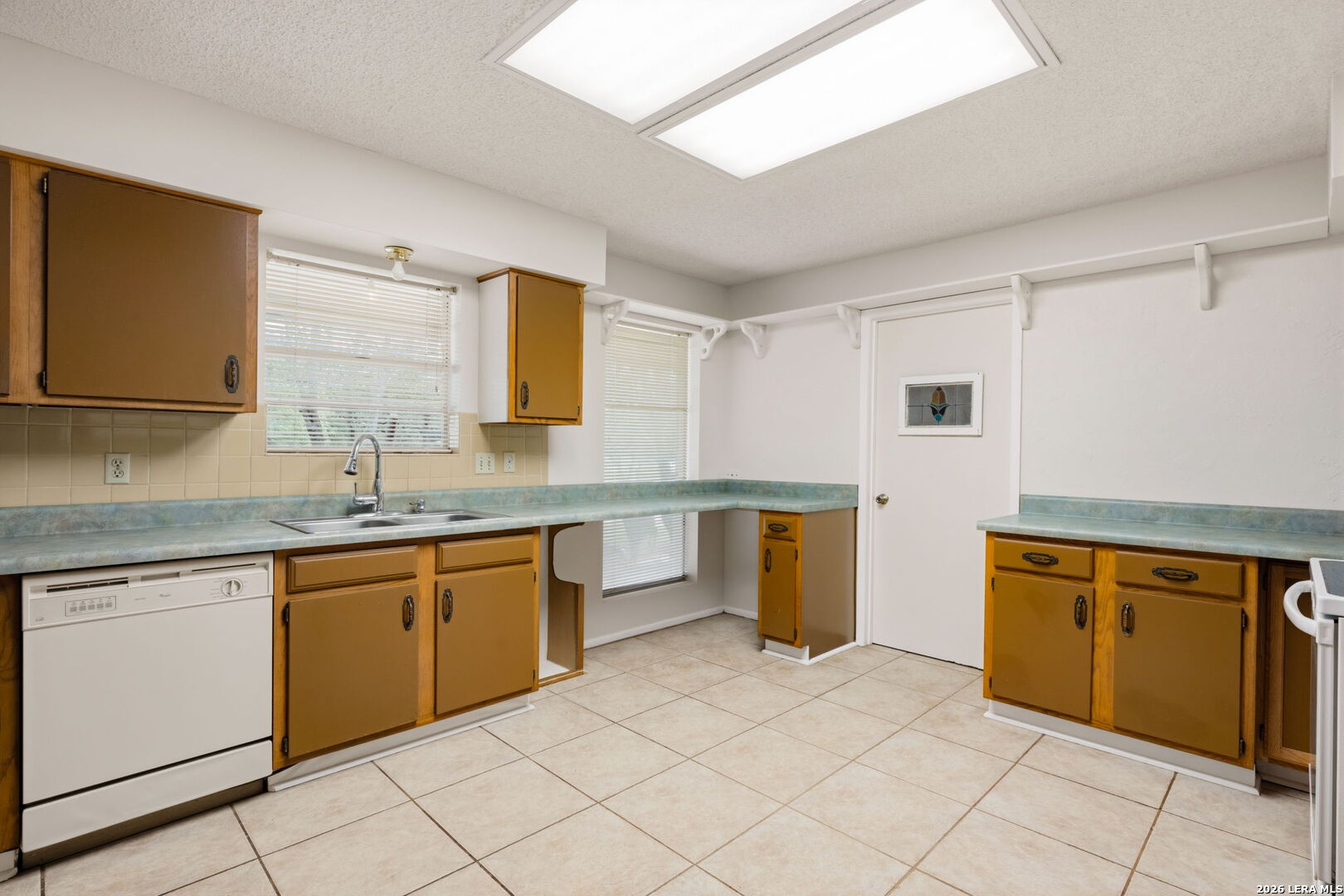 105 Deer Run Pleasanton TX 78064