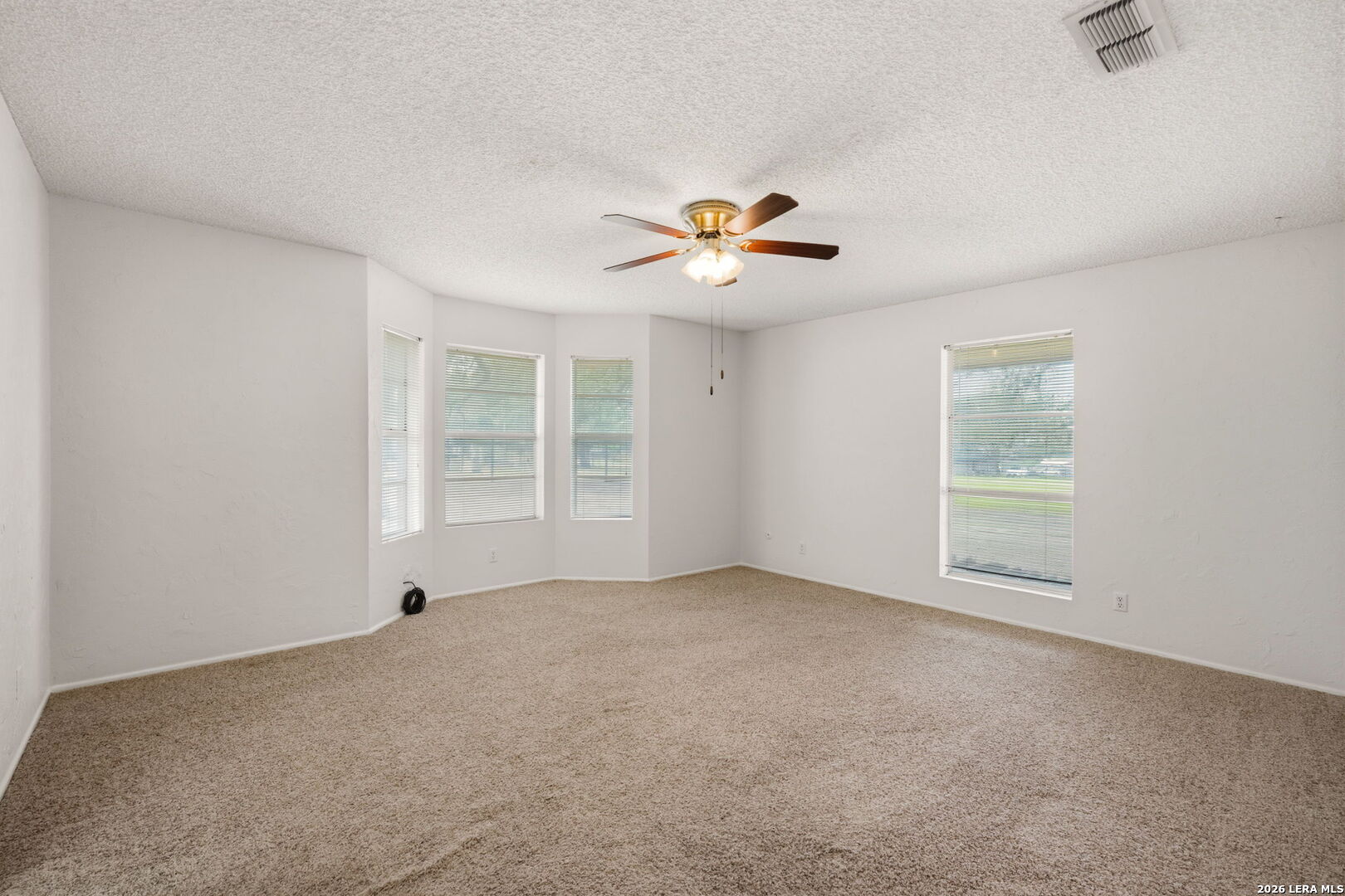 105 Deer Run Pleasanton TX 78064