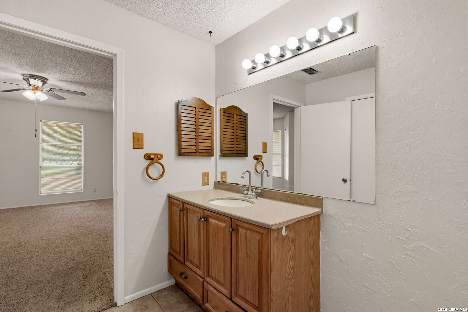 105 Deer Run Pleasanton TX 78064